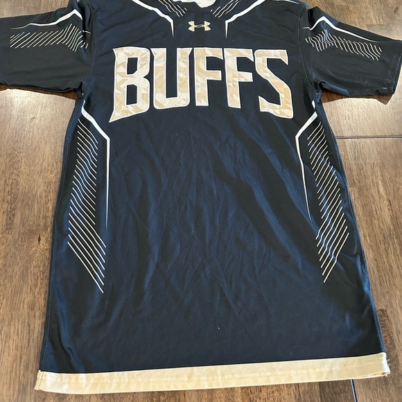 Under Armour Colorado BUFFS XS‎ Short Sleeve Shirt - Picture 1 of 7